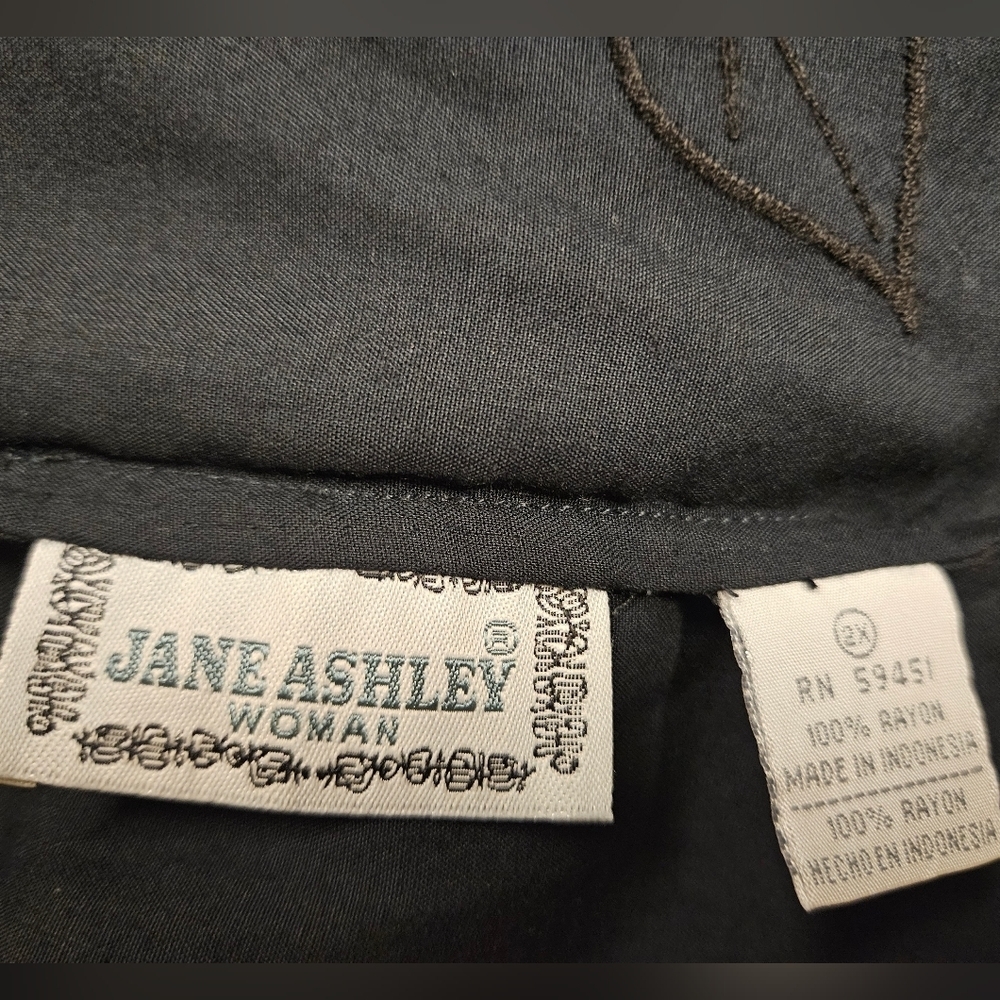 Jane Ashley woman black floral lace Blouse size 2X - Picture 6 of 8